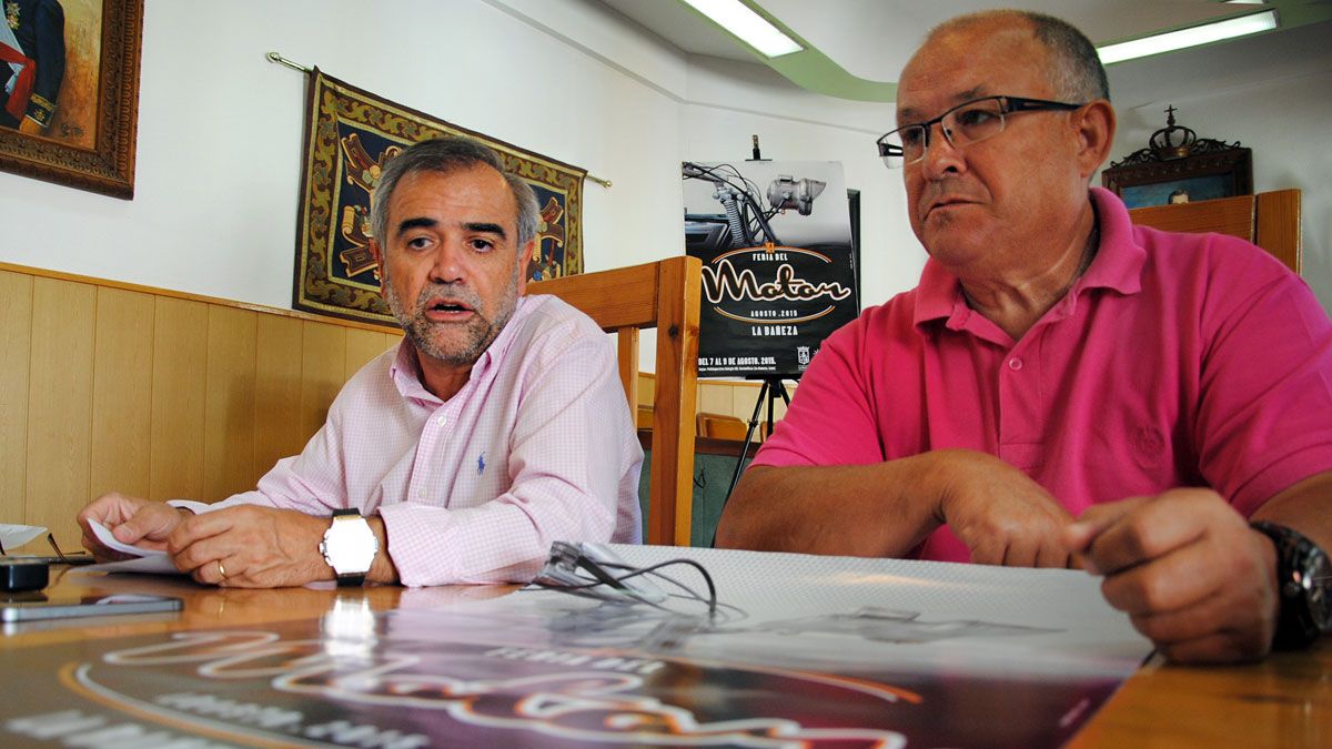 Palazuelo y Gallego, ayer durante la presentación del programa. | ABAJO