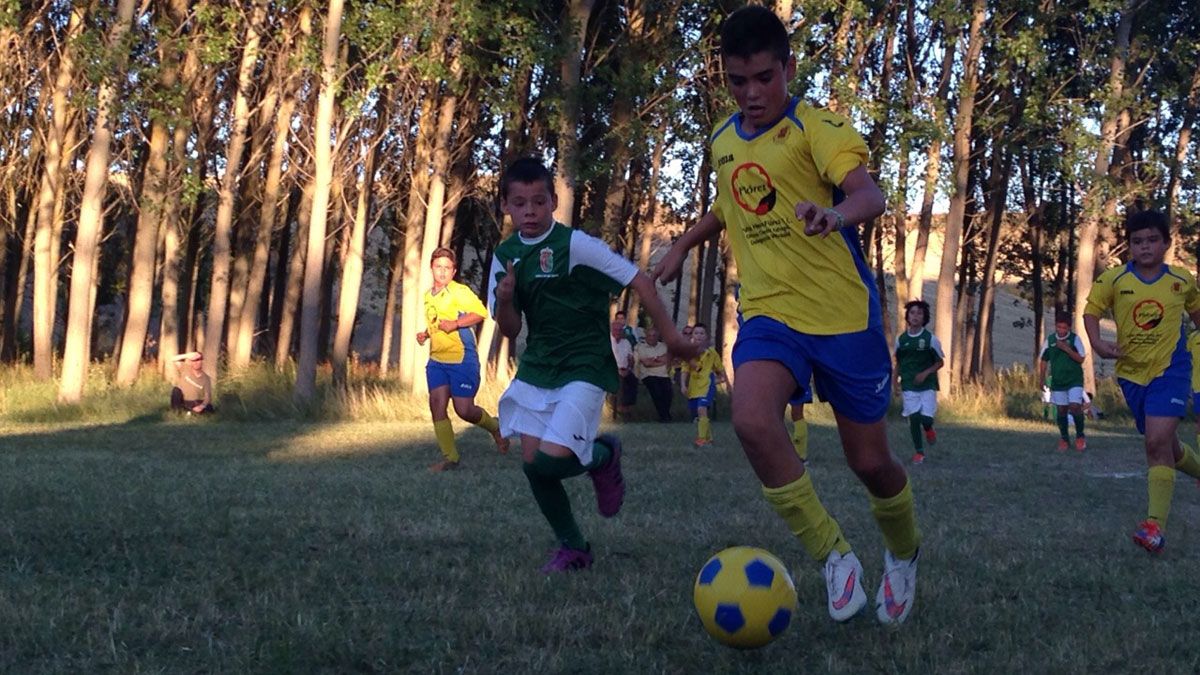 El equipo se presentó este jueves oficialmente en Joarilla de las Matas.