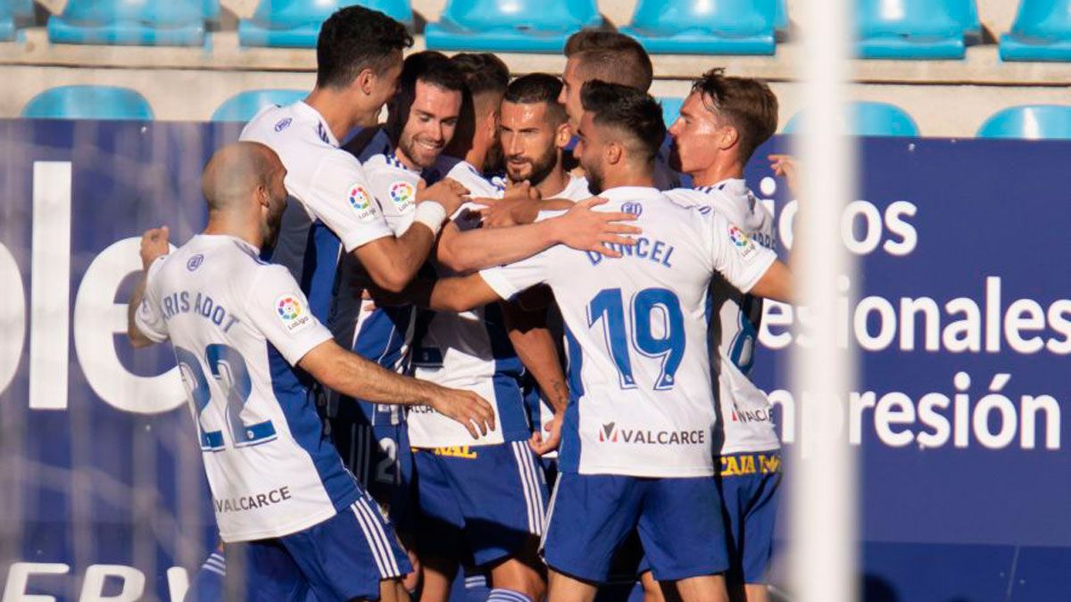 La Deportiva celebra uno de los goles marcados en el triunfo frente al Rayo. | LALIGA