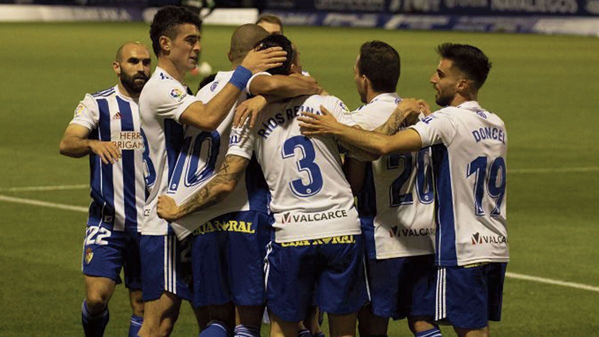 La Ponferradina celebra uno de los tantos. | LALIGA