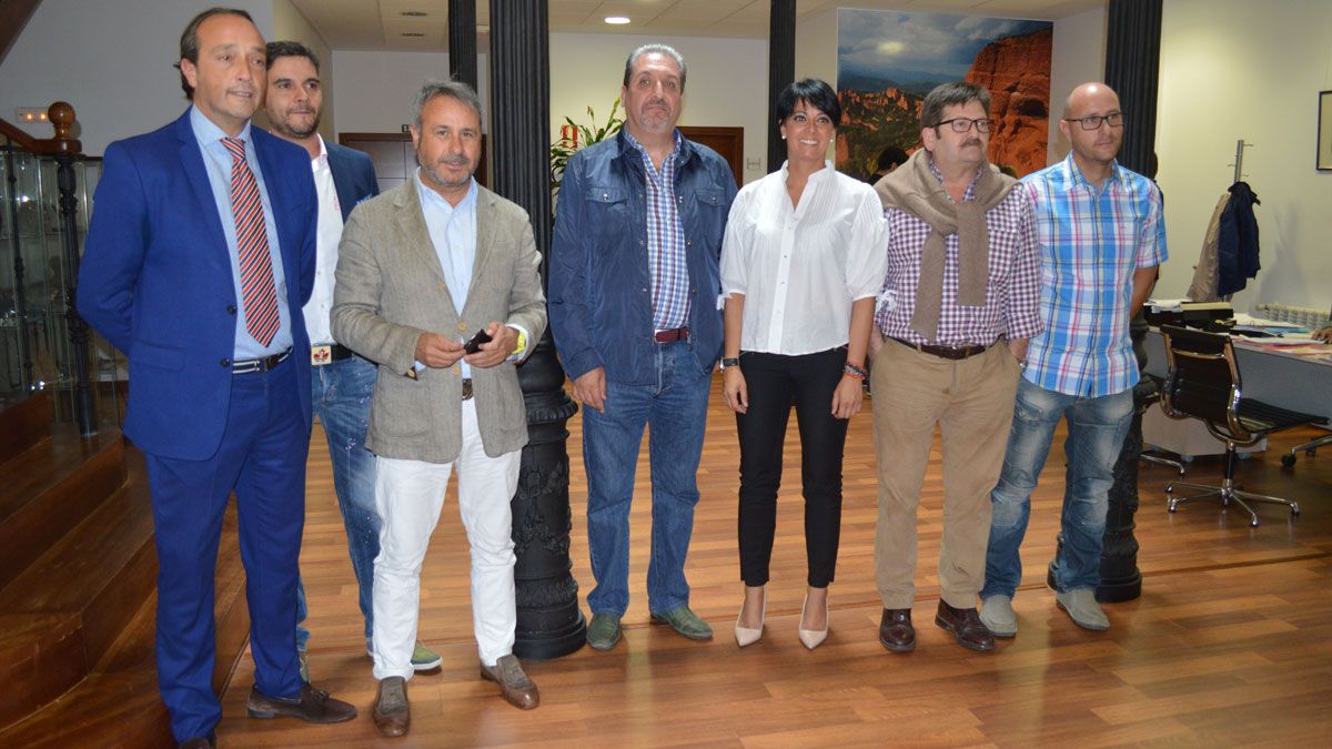 La concejala Rosa Luna se reunió este jueves con responsables del CEL. | L.N.C.