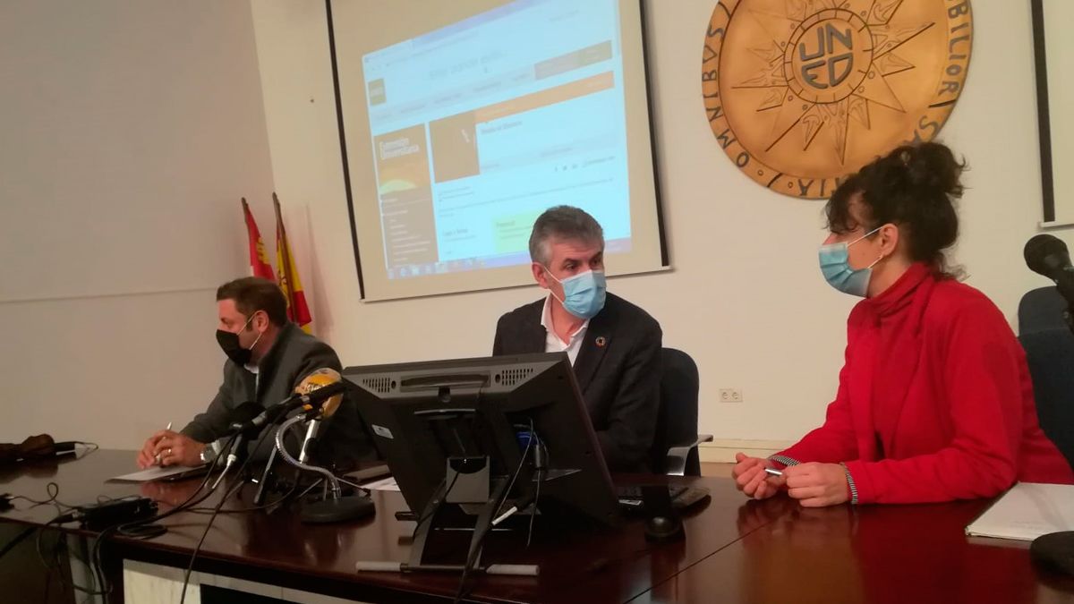 Presentación de la nueva actividad musical que podrá disfrutarse este sábado en Ponferrada. | M.I.