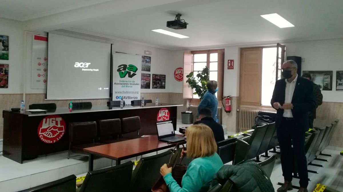 Salones de UGT de Ponferrada en una imagen de archivo. | M.I.