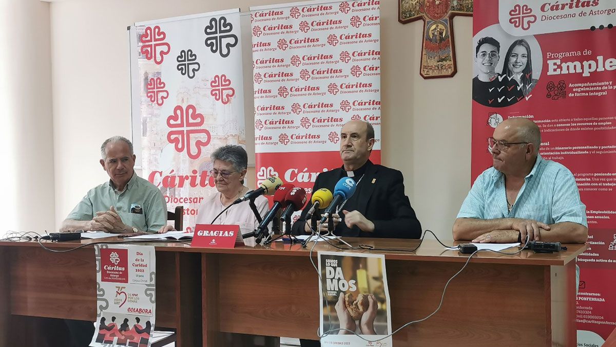 Presentación de la campaña navideña en rueda de prensa en Ponferrada. | MAR IGLESIAS