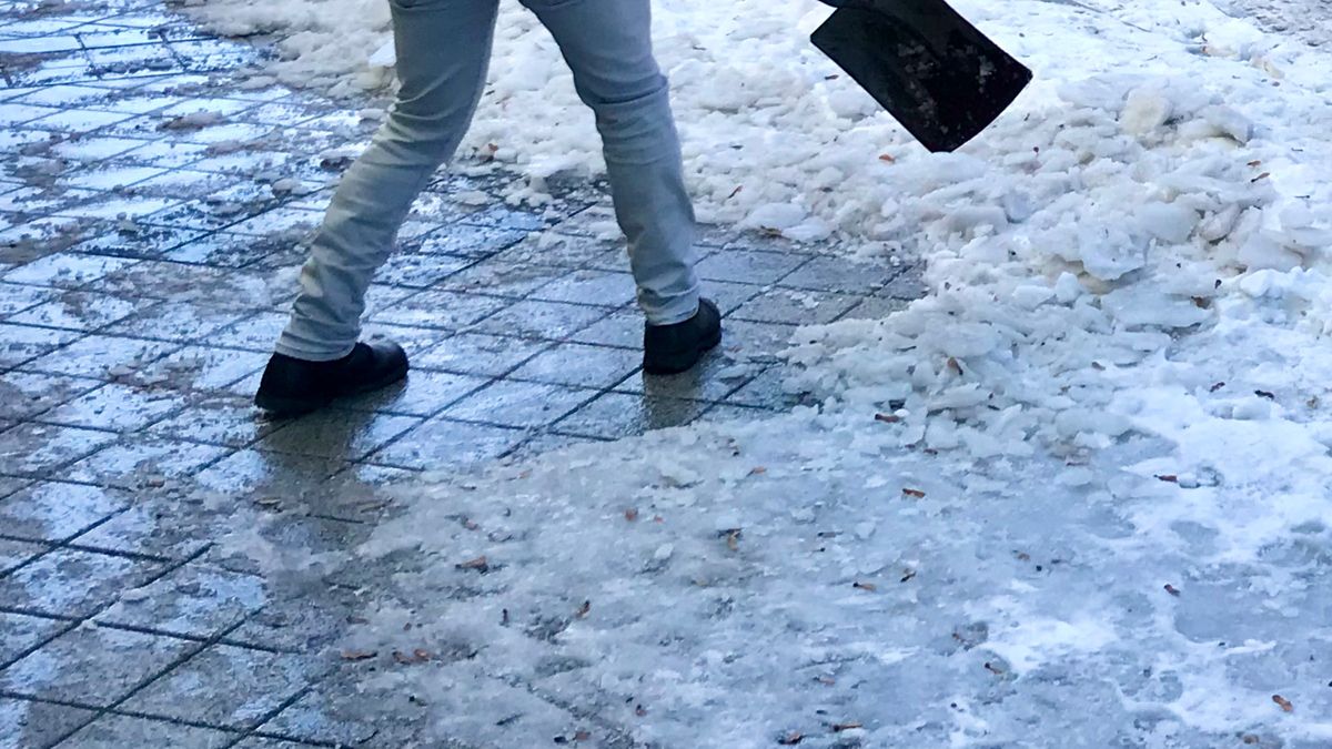 Los reventones de tuberías fueron protagonistas del fin de semana en las actuaciones de los Cuerpos de Seguridad. | ICAL Los reventones de tuberías fueron protagonistas del fin de semana en las actuaciones de los Cuerpos de Seguridad. | ICAL