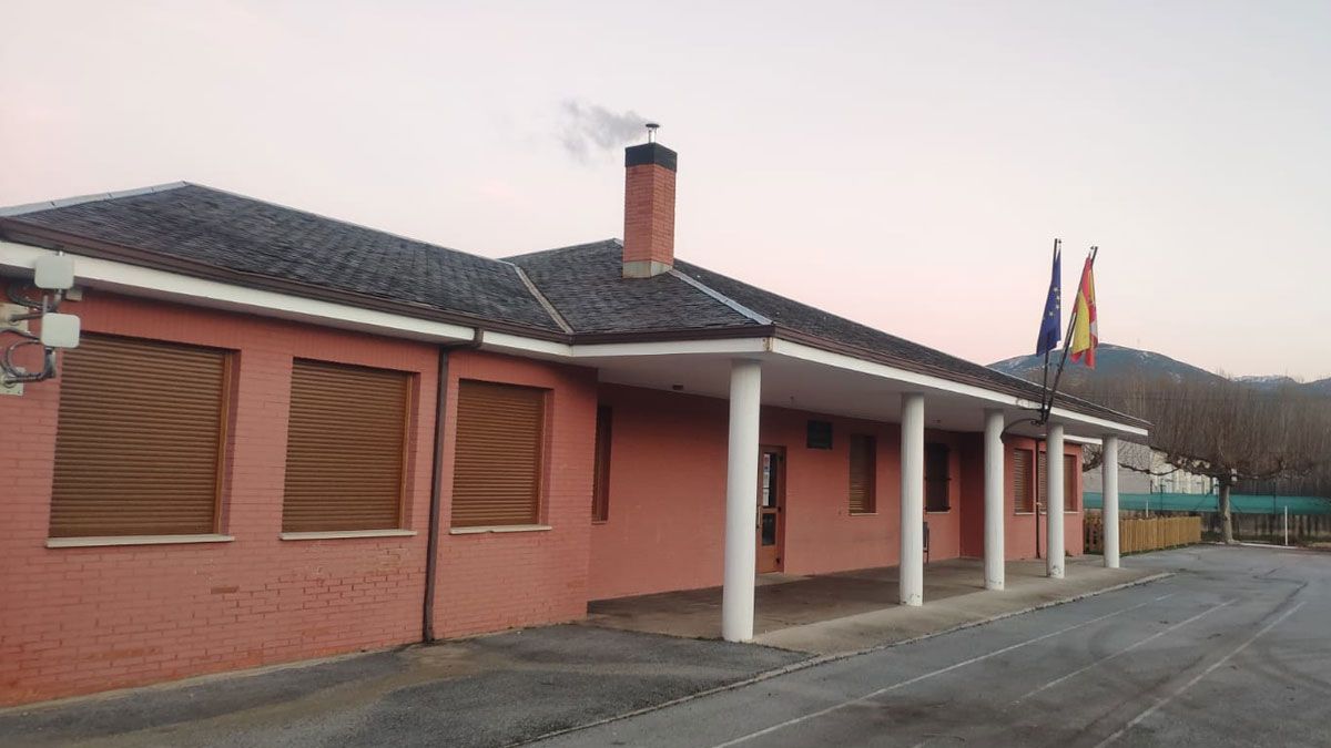 El colegio de San Miguel de las Dueñas volvió de las vacaciones de Navidad sin calefacción.