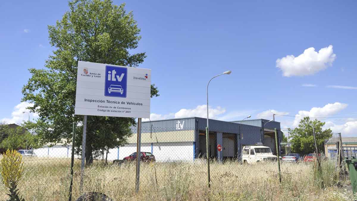El centro estación de la ITV en Cembranos, uno de los cuatro de Itevelesa en la provincia leonesa. | MAURICIO PEÑA