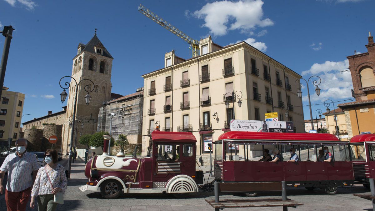 El tren turístico reanudó su actividad en julio del pasado año. | MAURICIO PEÑA