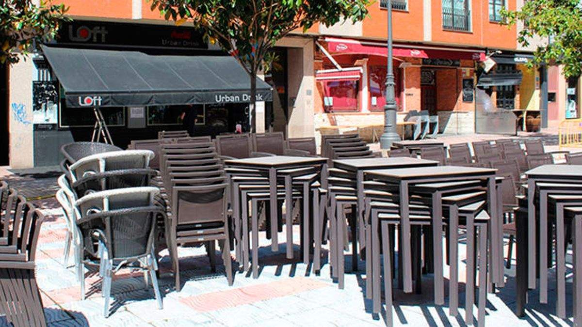 Los hosteleros mantienen el cierre en interiores y algunos ni siquiera abren sus terrazas.