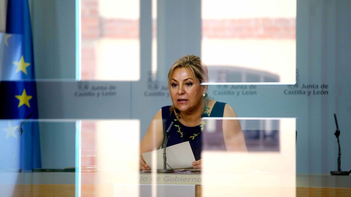 La vicepresidenta y portavoz de la Junta, Rosa Valdeón, comparece en rueda de prensa posterior al Consejo de Gobierno. | MIRIAM CHACÓN (ICAL)
