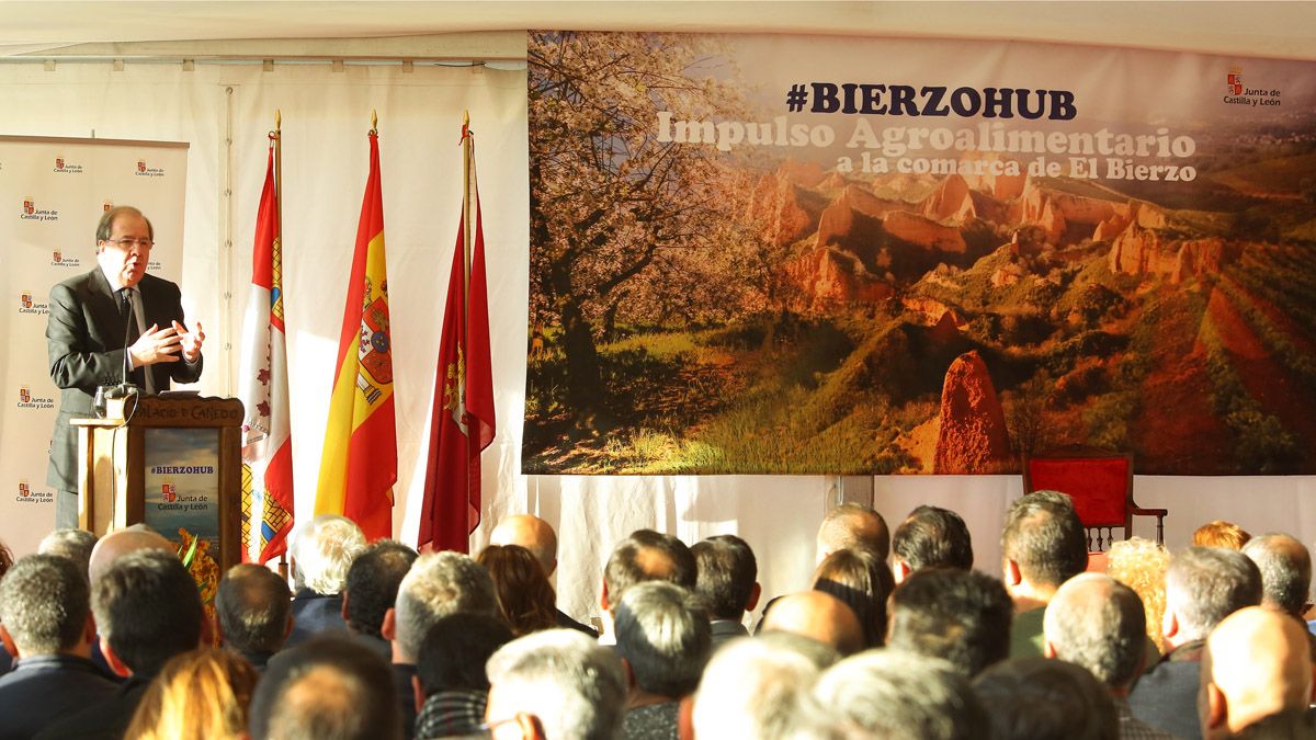 Herrera, en la presentación del foro Bierzo Hub donde se anunció el proyecto, en noviembre de 2017. | Ical
