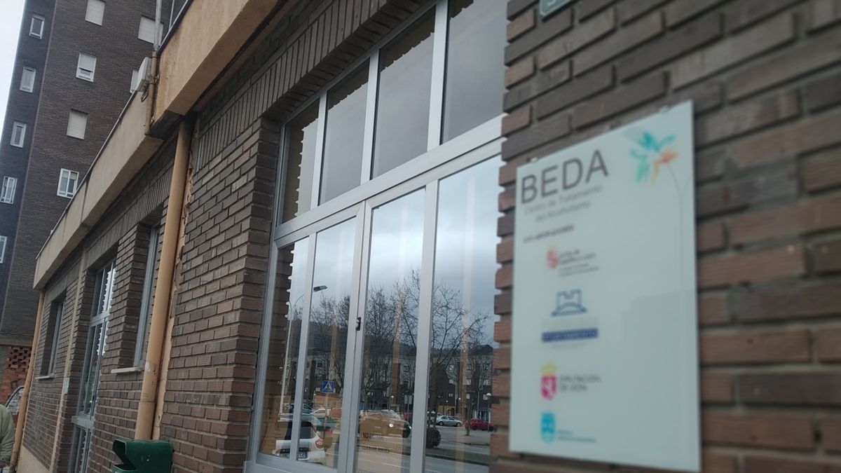 Edificio en el que se ubica la agrupación Beda con sus programas en Ponferrada. | M.I.
