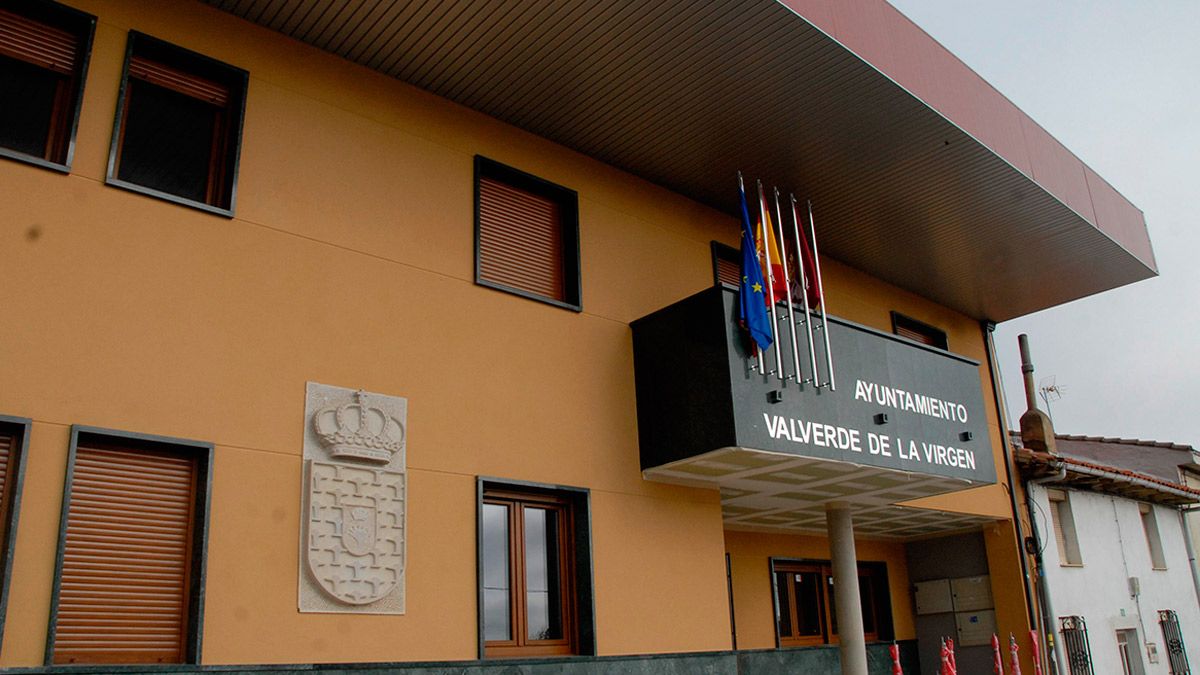 Imagen de archivo del Ayuntamiento de Valverde de La Virgen. | L.N.C. Imagen de archivo del Ayuntamiento de Valverde de La Virgen. | L.N.C.