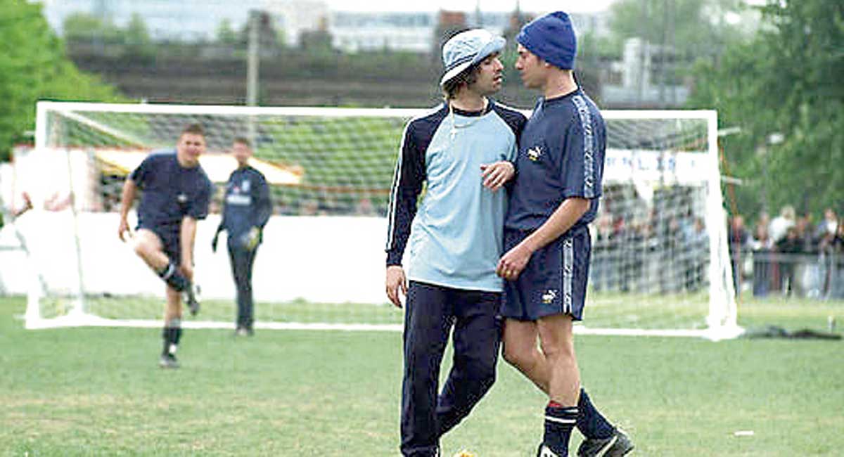 Liam Gallagher (Oasis) y Damon Albarn (Blur), rivalidad de los 90.