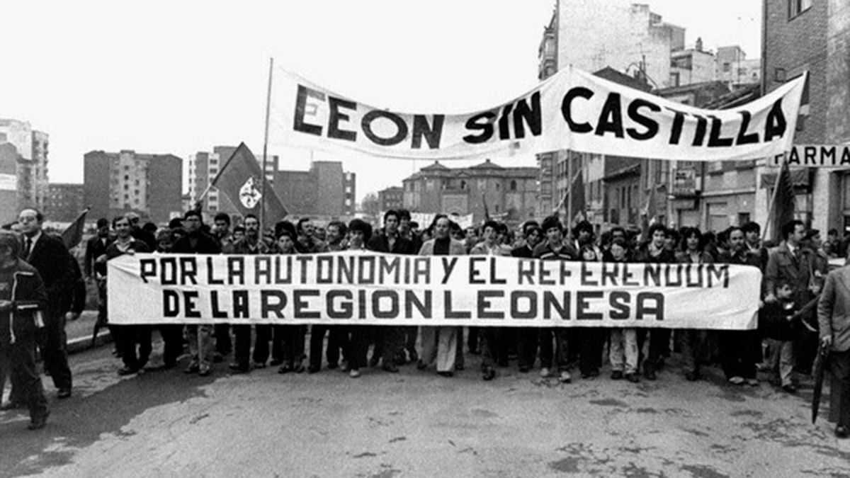 Primera manifestación para la defensa de la identidad leonesa celebrada el 18 de marzo de 1978 convocada por el GAL. | RAIGAME