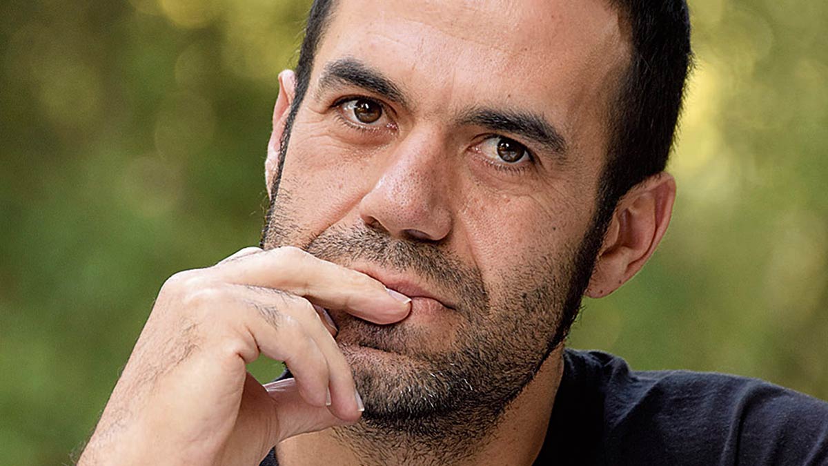 El escritor Abel Aparicio.