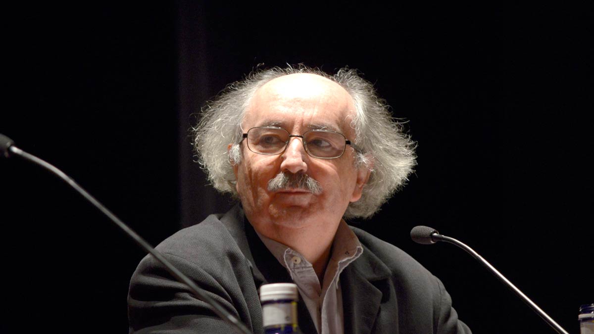 El poeta bañezano Antonio Colinas. | MAURICIO PEÑA