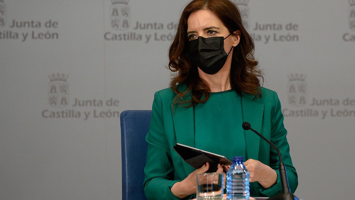 La consejera de Empleo e Industria, Carlota Amigo, tras el Consejo de Gobierno de este jueves. | ICAL