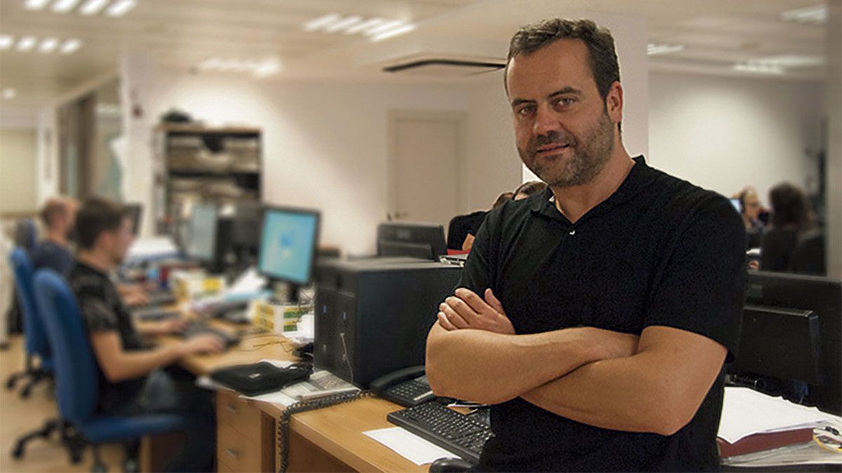 El director de La Nueva Crónica, David Rubio, autor de 'Dónde no me llaman'. | SAÚL ARÉN