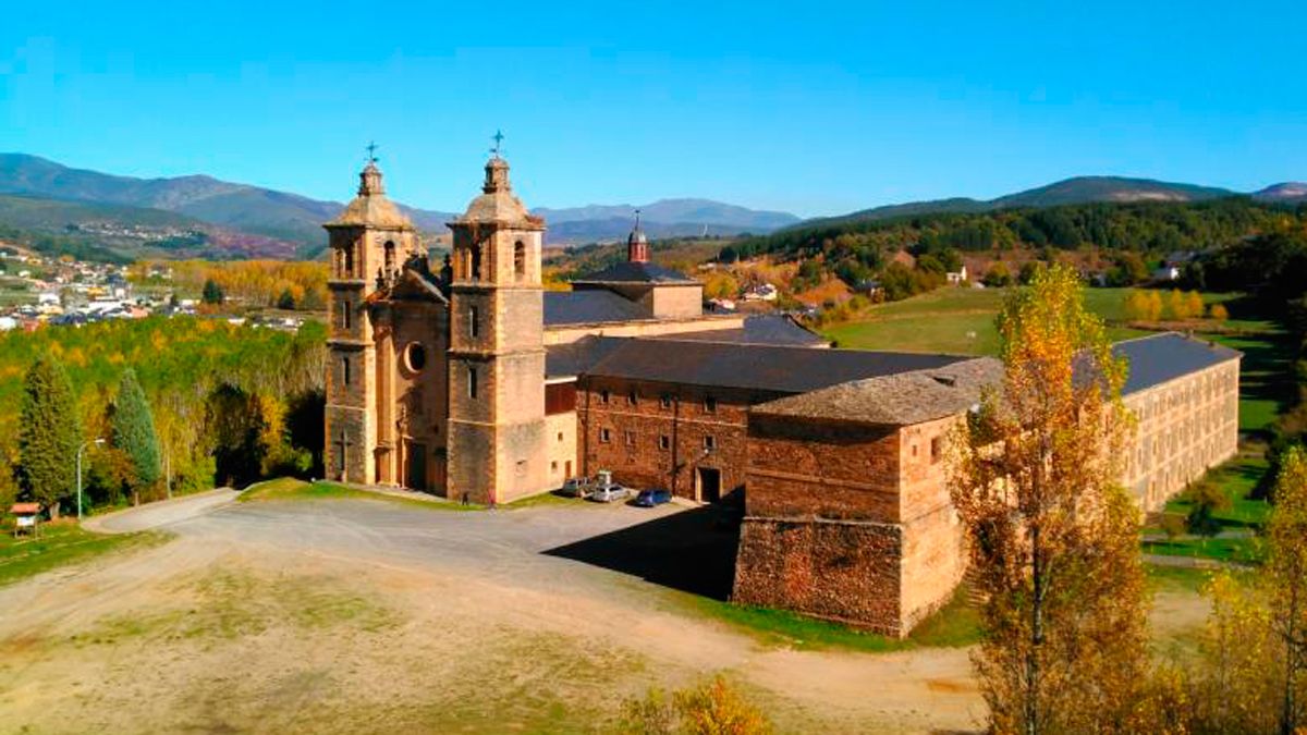 Imagen del Monasterio de San Andrés, en Vega de Espinareda.