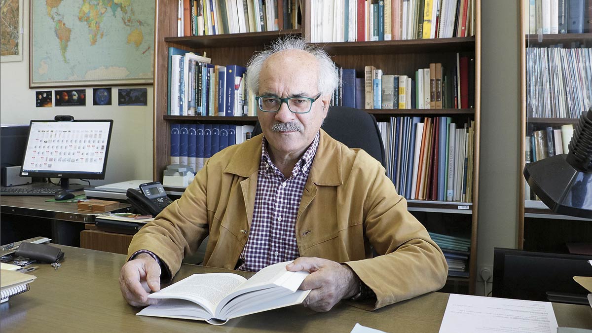 El profesor Antonio T. Reguera, autor de la publicación. | ULE El profesor Antonio T. Reguera, autor de la publicación. | ULE