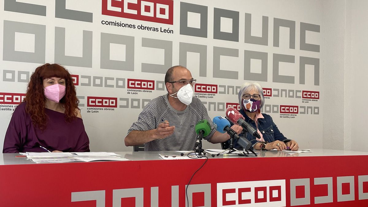 mujeres-extranjeras-ccoo-22062021.jpg