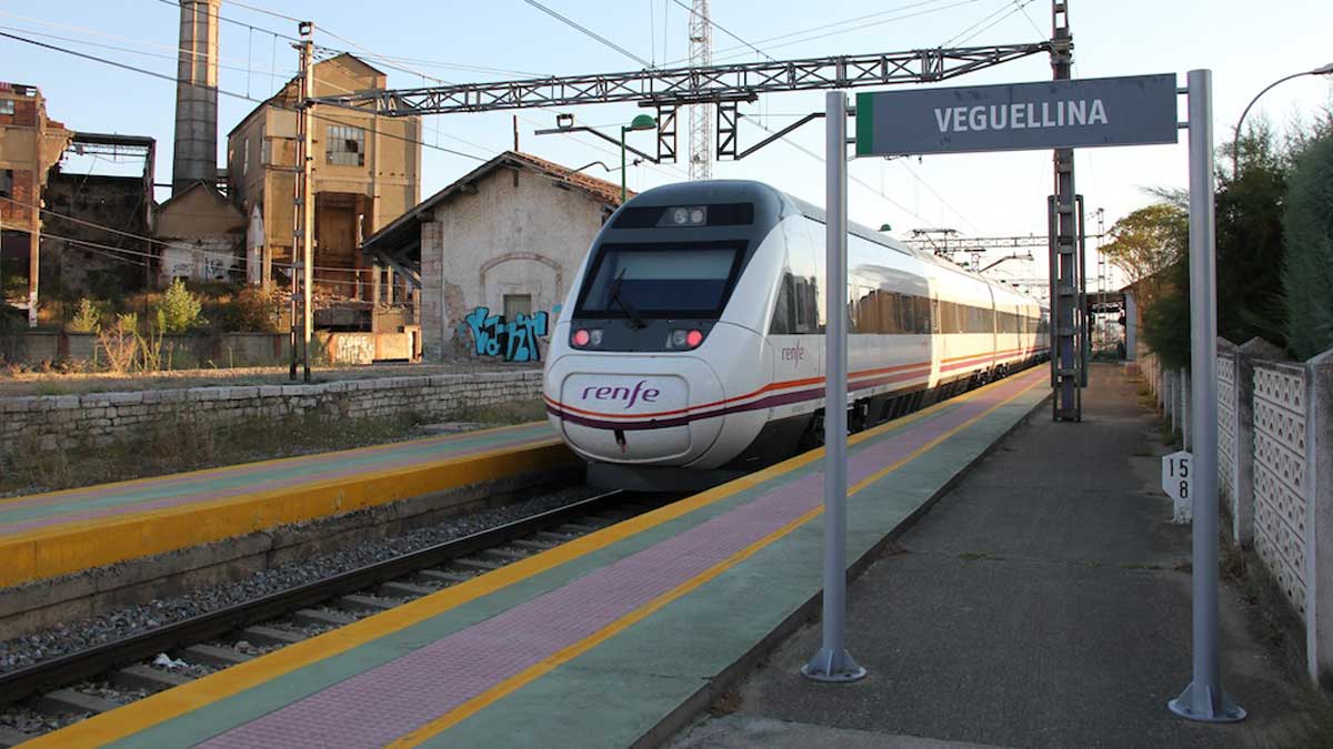 La estación del tren de Veguellina. La estación del tren de Veguellina.