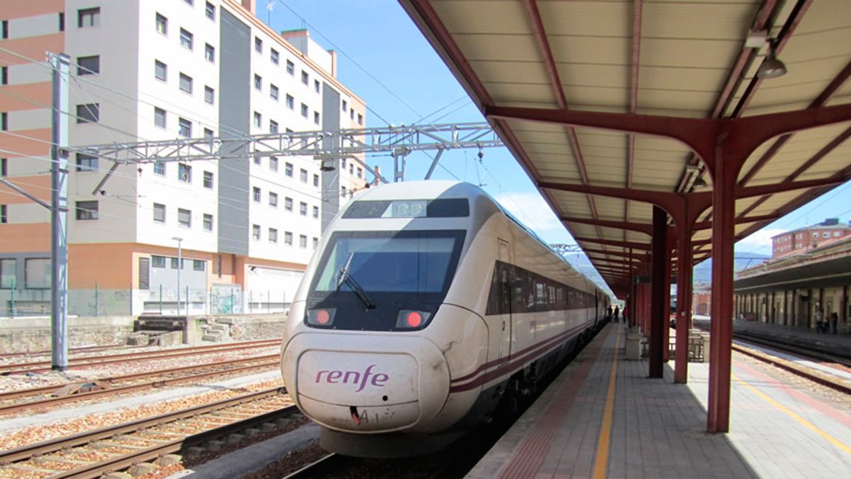 Imagen de archivo de la estación de tren de Ponferrada. | Ical Imagen de archivo de la estación de tren de Ponferrada. | Ical