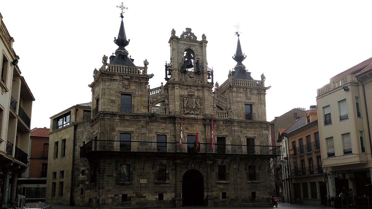 Una imagen de archivo del Ayuntamiento de Astorga. | P.F.