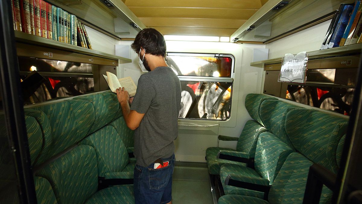 vagon-biblioteca-21821.jpg