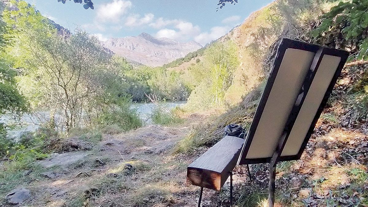 Los bancos están colocados en lugares estratégicos del pueblo desde los que se observan las mejores vistas.