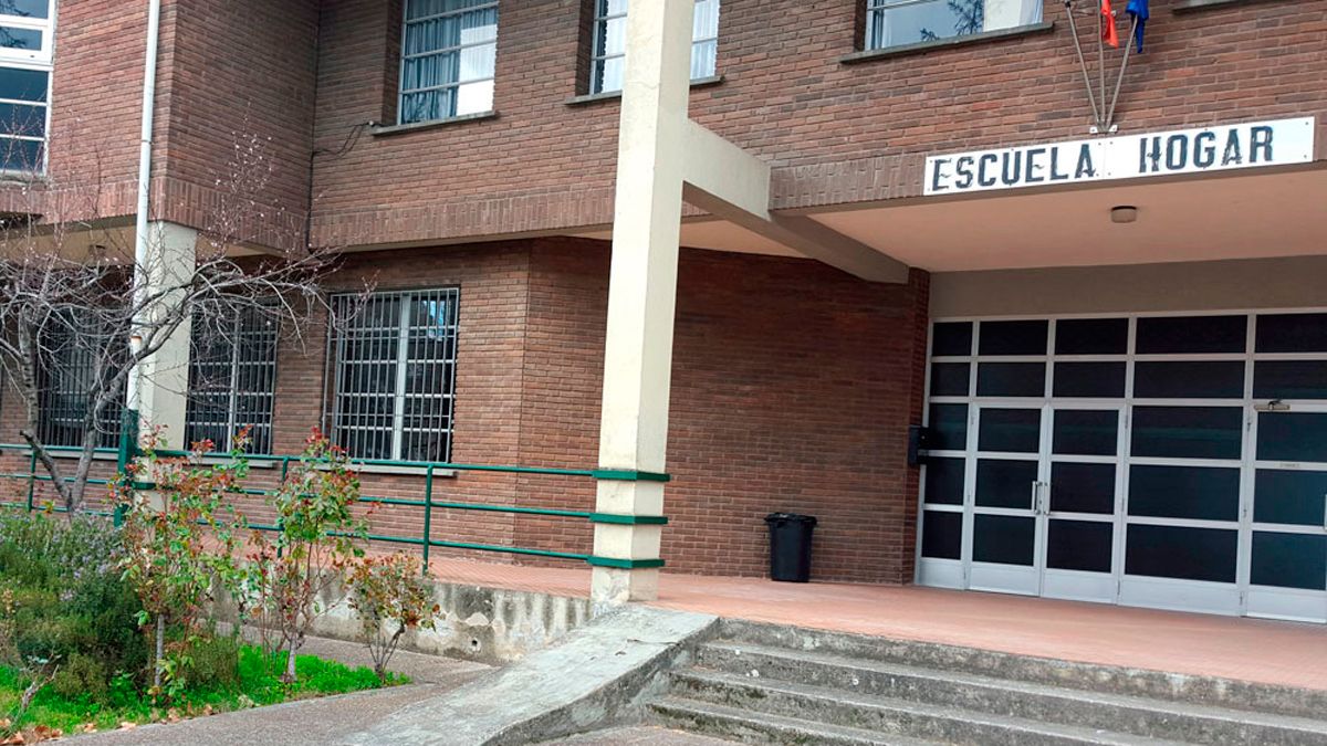 La Escuela Hogar cerró en junio en medio de una polémica y protesta de trabajadores y familias, y no está prevista su reapertura este curso.