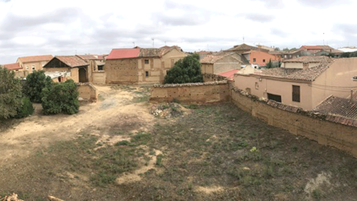 Imagen de archivo de construcciones tradicionales en Grajal de Campos. | L.N.C.