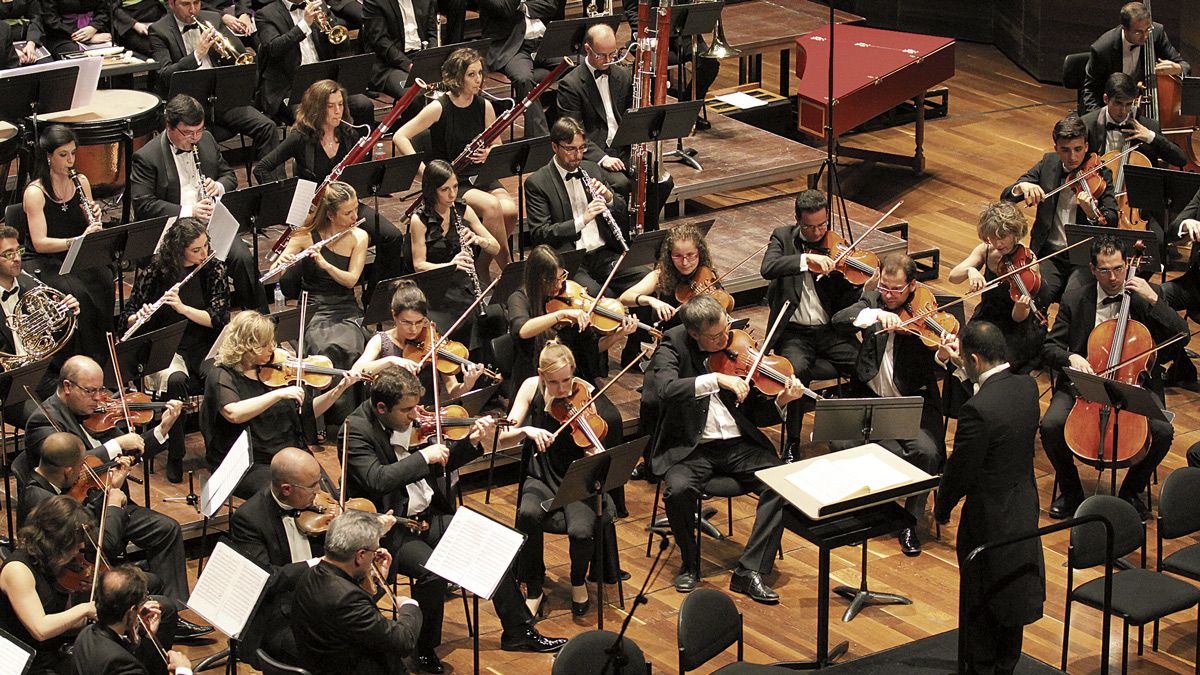La Orquesta Ibérica interpretará en el Auditorio ‘Noches en los jardines de España’. | JUAN LUIS GARCÍA La Orquesta Ibérica interpretará en el Auditorio ‘Noches en los jardines de España’. | JUAN LUIS GARCÍA