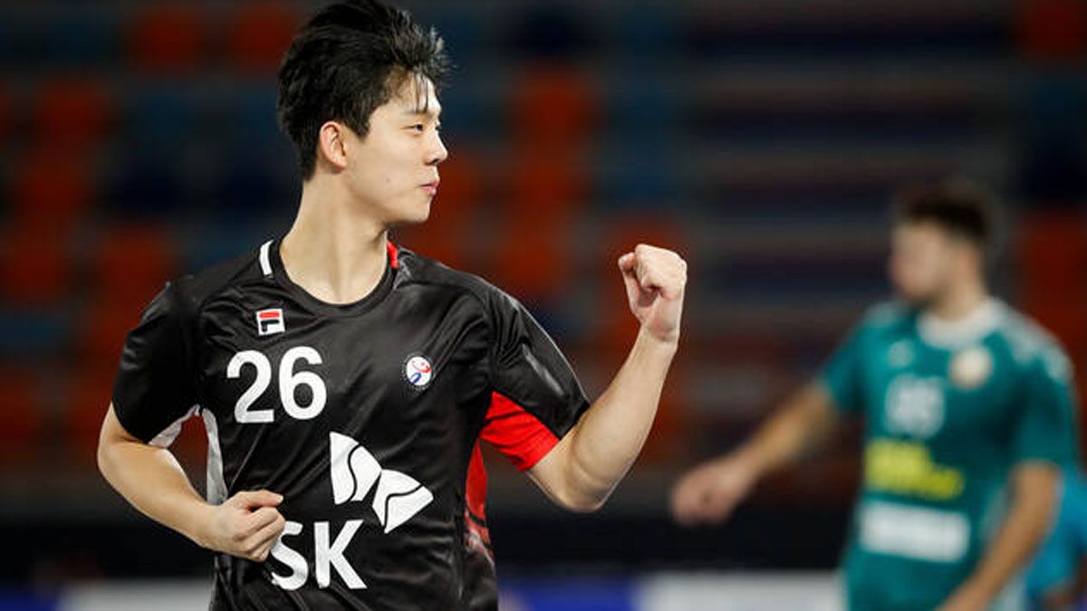 Kim Jinyoung celebra un gol. | IHF