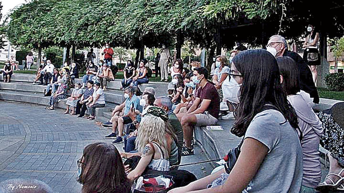 El ágora de la poesía (2013-2021) cien viernes de palabras libres. | NEMONIO ALLER El ágora de la poesía (2013-2021) cien viernes de palabras libres. | NEMONIO ALLER