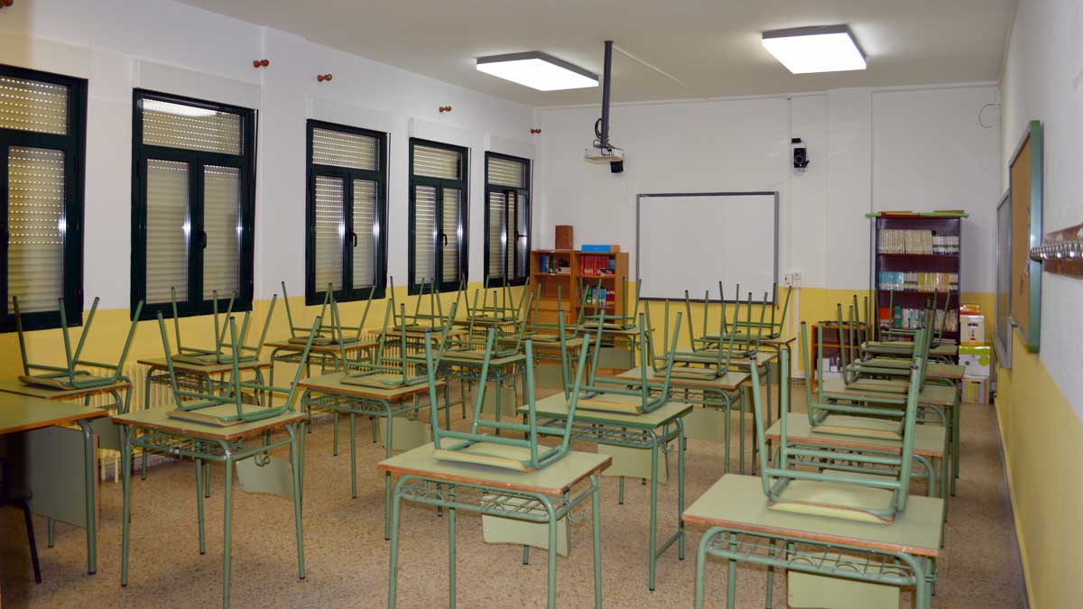 Las aulas del colegio Pedro Aragoneses lucen una imagen renovada.