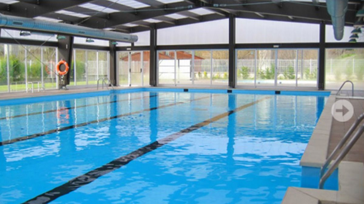Imagen de las piscinas climatizadas de Toral de los Vados. Imagen de las piscinas climatizadas de Toral de los Vados.