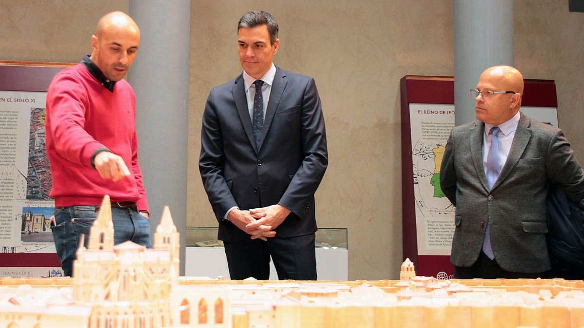 El presidente del Gobierno, Pedro Sánchez, en su última visita a la ciudad de León. | ICAL