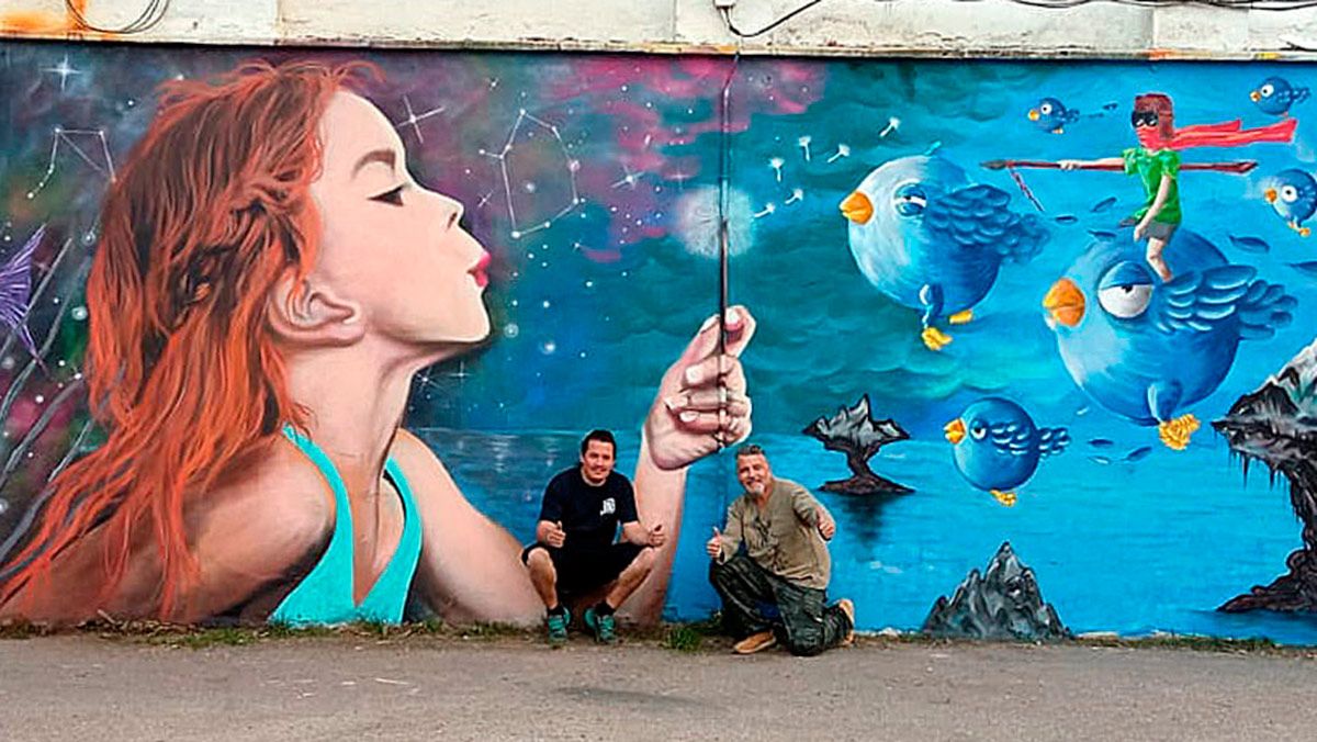 Esecé y Absure 2000 pintan un mural de fantasía en Ciñera de Gordón. | ICAL Esecé y Absure 2000 pintan un mural de fantasía en Ciñera de Gordón. | ICAL