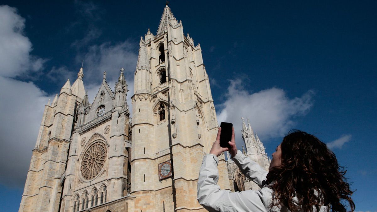 Entre otros, reclaman la inclusión de la catedral de León en la lista de bienes. | DANIEL MARTÍN