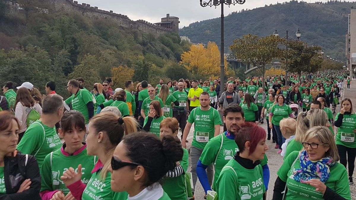 Imagen de una edición anterior de la marcha contra el cáncer. | M. I.