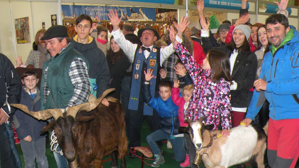 La Feria de la Cecina de Chivo en una imagen de archivo. | E. NIÑO La Feria de la Cecina de Chivo en una imagen de archivo. | E. NIÑO