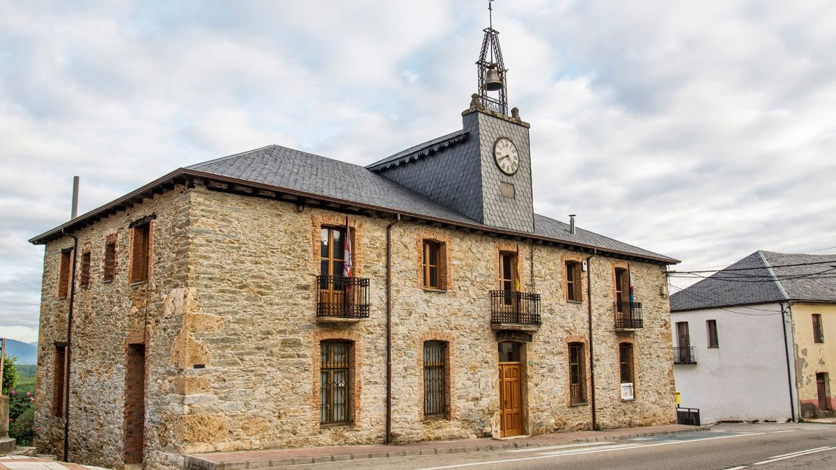 Imagen de la Casa Consistorial de Priaranza del Bierzo.