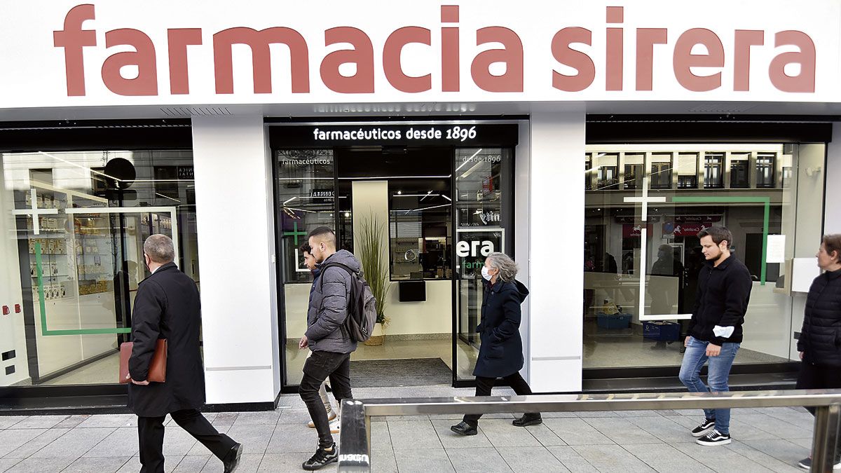 Ofrece al cliente una experiencia de compra ágil y moderna. Apuesta por una farmacia del futuro en la que el usuario es el protagonista. | SAÚL ARÉN