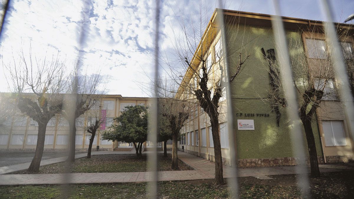 El Colegio Gadañón tiene problemas con la calefacción desde diciembre, según denuncian padres de alumnos y profesores.