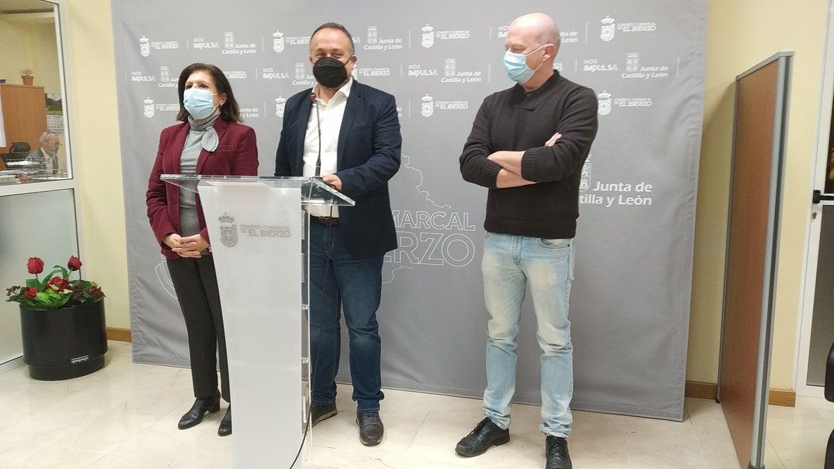 Presentación de la campaña de captación de los terrenos por el Banco de Tierras. | MAR IGLESIAS