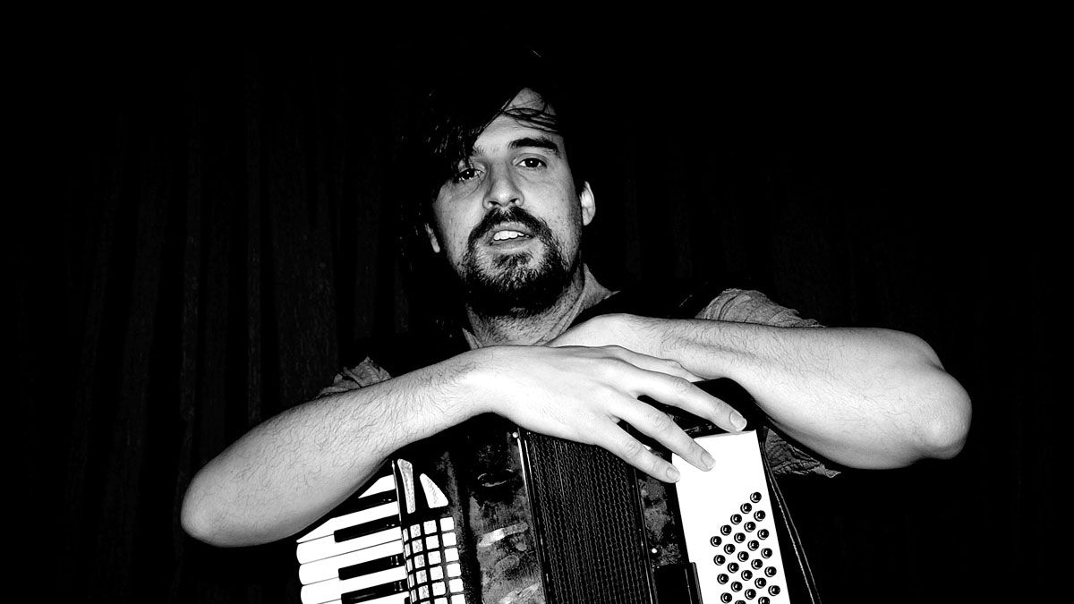 El Solito Trovador actúa el próximo miércoles 23 de septiembre en el Teatro Bergidum. | L.N.C.