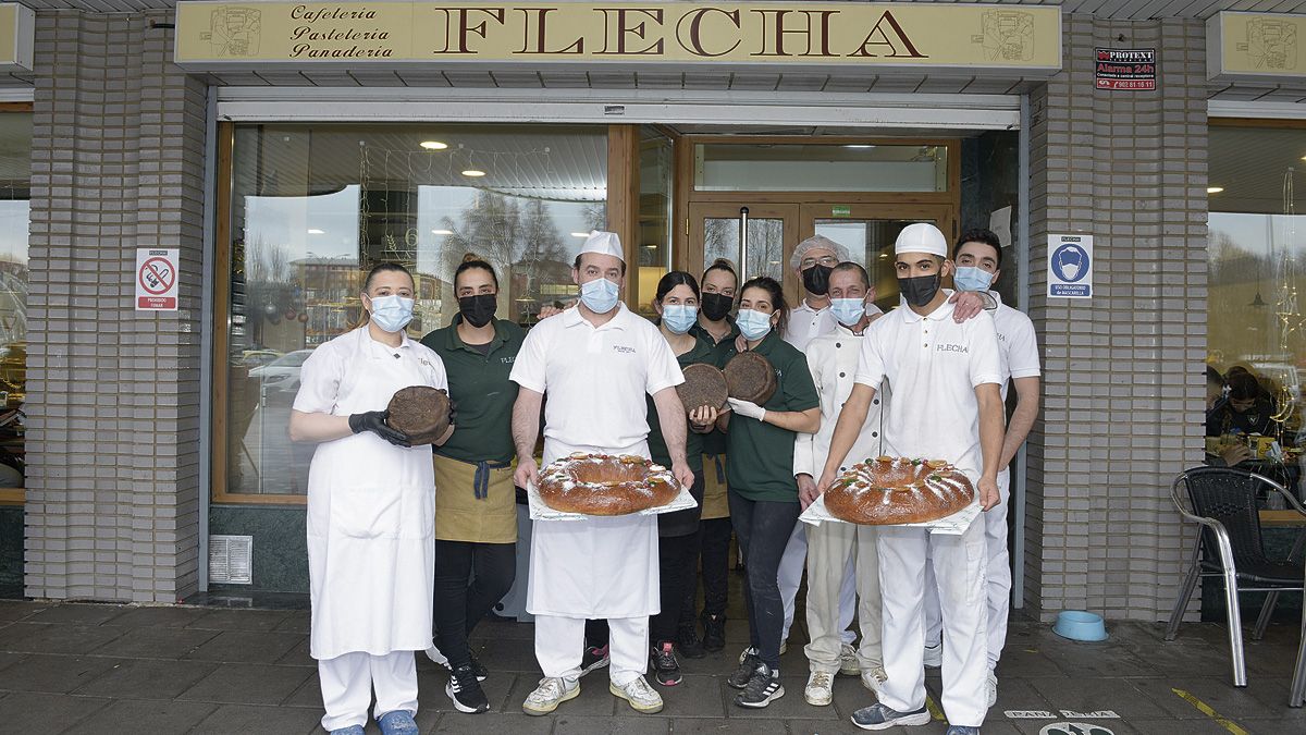 El roscón de Reyes es la estrella de la Navidad en la Panadería Flecha y está elaborado con masa madre. | MAURICIO PEÑA