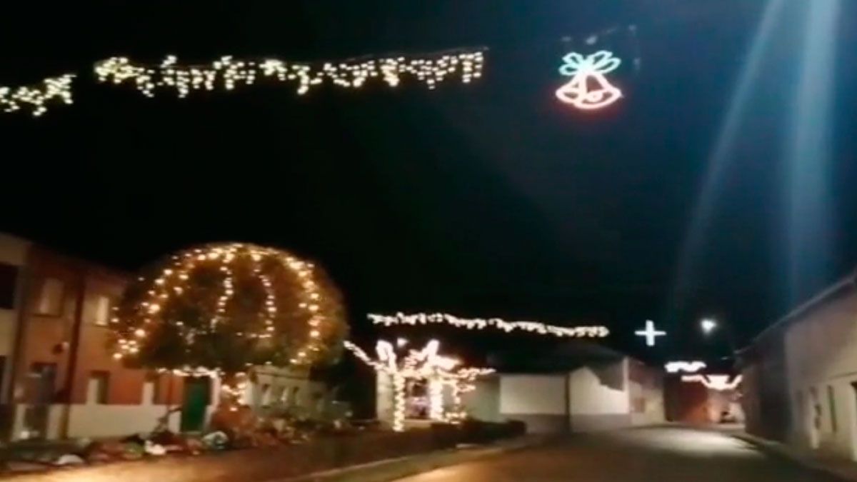 luces-villaestrigo-navidad-23122021.jpg luces-villaestrigo-navidad-23122021.jpg
